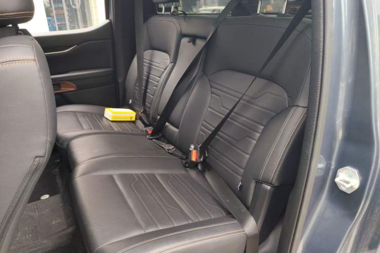 Used Ford Ranger 2023 Trailblazer 4x4 Automatic Version – Gasoline Left Rear Seat