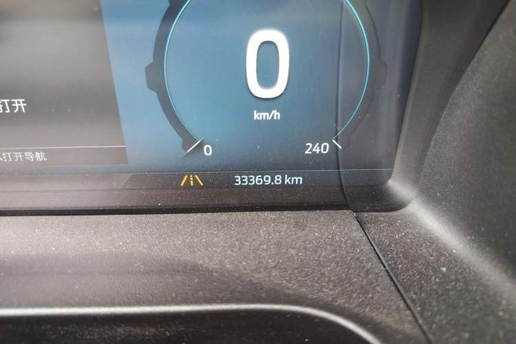 Used Ford Ranger 2023 Trailblazer 4x4 Automatic Version – Gasoline Odometer Close Up