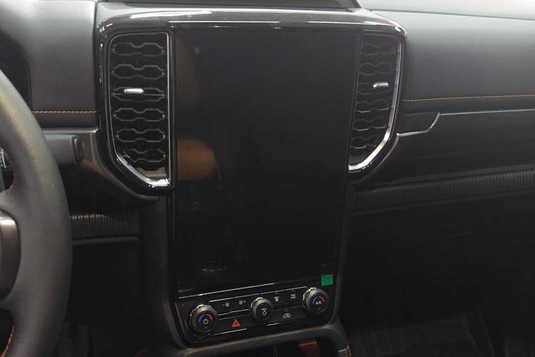 Used Ford Ranger 2023 Trailblazer 4x4 Automatic Version – Gasoline Audio And AC Panel
