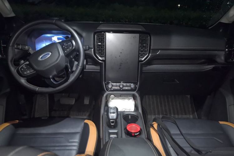Used Ford Ranger 2023 Trailblazer 4x4 Automatic Version – Gasoline Center Console