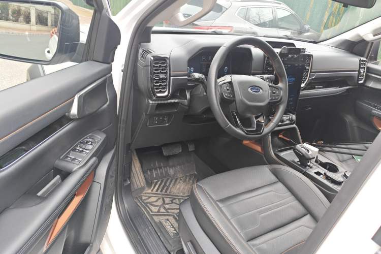 Used Ford Ranger 2023 Trailblazer 4x4 Automatic Version – Gasoline Driver Seat
