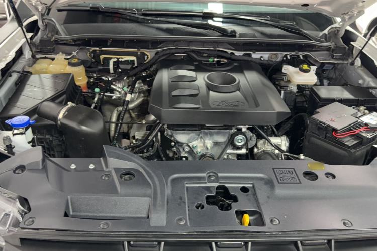 Used Ford Ranger 2023 Trailblazer 4x4 Automatic Off-Road Version – Gasoline Engine Bay