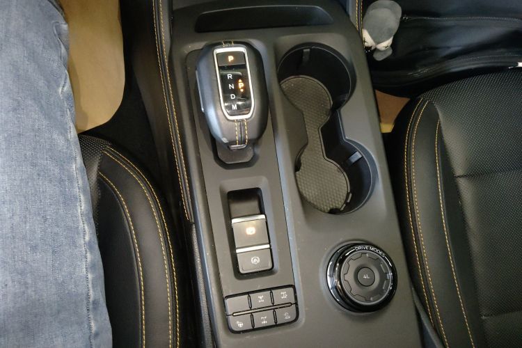 Used Ford Ranger 2023 Wild Terrain 4x4 Automatic Version Gasoline Gear Lever