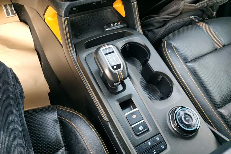 Used Ford Ranger 2023 Wild Terrain 4x4 Automatic Version Gasoline Gear Lever