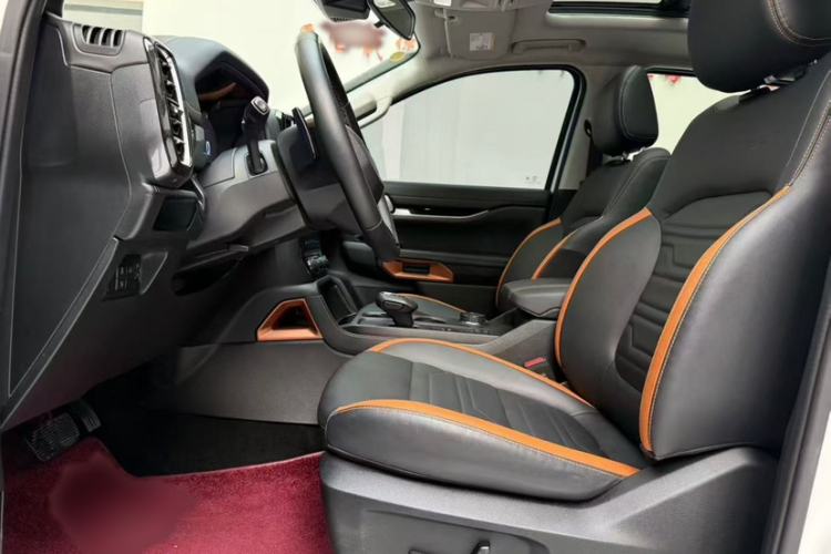 Used Ford Ranger 2023 Trailblazer 4x4 Automatic Off-Road Version – Gasoline Interior 2