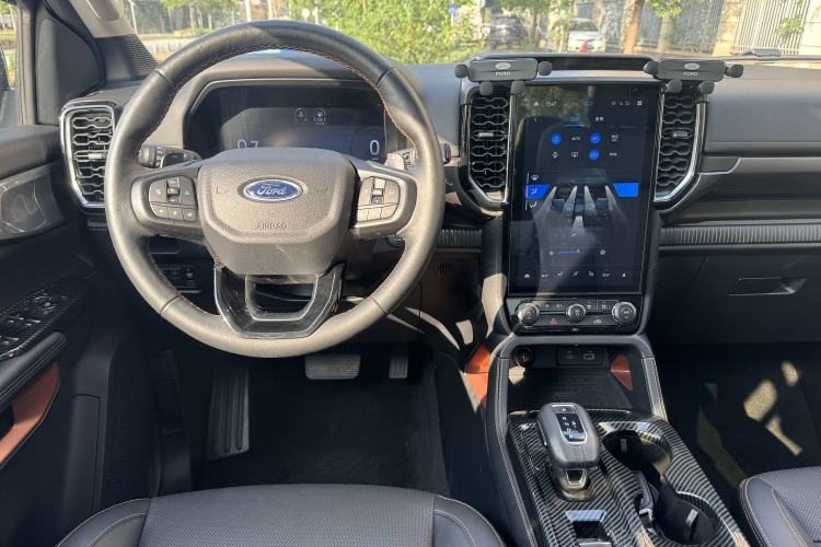 Used Ford Ranger 2023 Trailblazer 4x4 Automatic Off-Road Version – Gasoline Interior 5