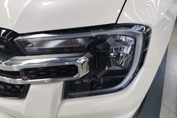 Used Ford Ranger 2023 Trailblazer 4x4 Automatic Diesel Left Front Headlight