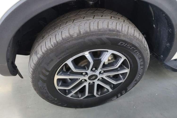 Used Ford Ranger 2023 Trailblazer 4x4 Automatic Diesel Left Front Wheel Hub
