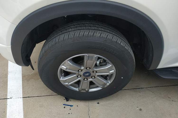 Used Ford Ranger 2023 Shanlin Two-Wheel Drive Manual Gasoline Model Left Front Wheel Hub