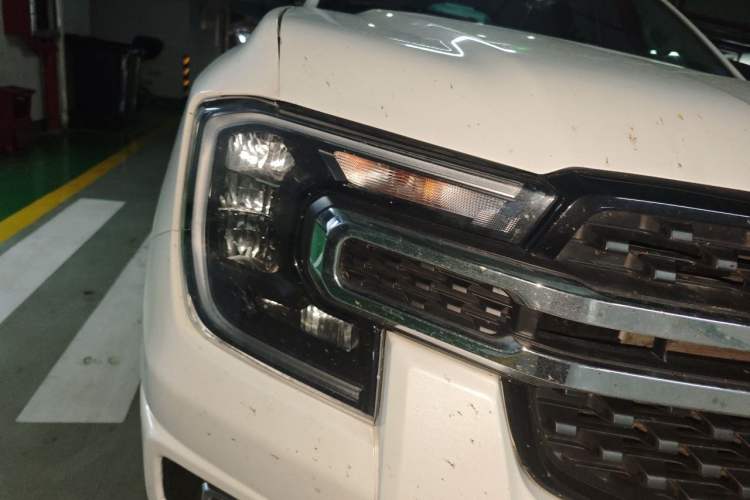 Used Ford Ranger 2023 Trailblazer 4x4 Automatic Version – Gasoline Right Front Headlight