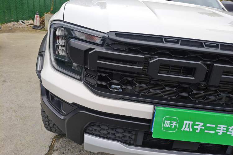 Used Ford Ranger 2023 Trailblazer 4x4 Automatic Version – Gasoline Right Front Headlight
