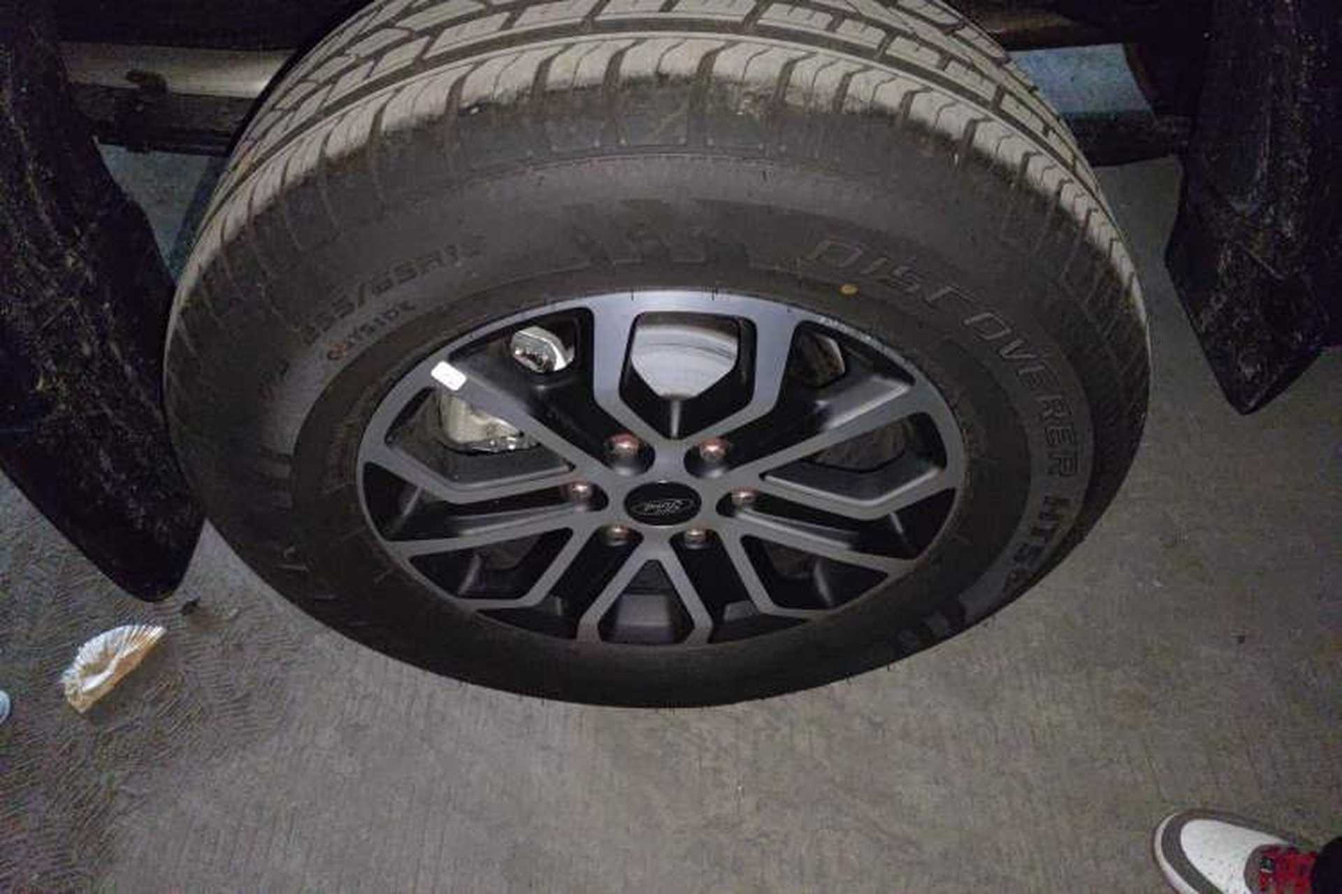 Used Ford Ranger 2023 Trailblazer 4x4 Automatic Version – Gasoline Right Rear Wheel Hub