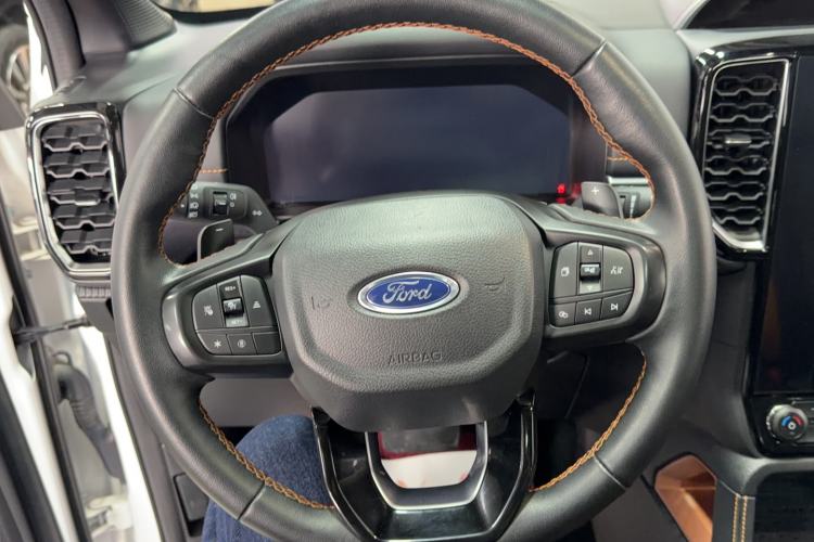 Used Ford Ranger 2023 Trailblazer 4x4 Automatic Off-Road Version – Gasoline Steering Wheel