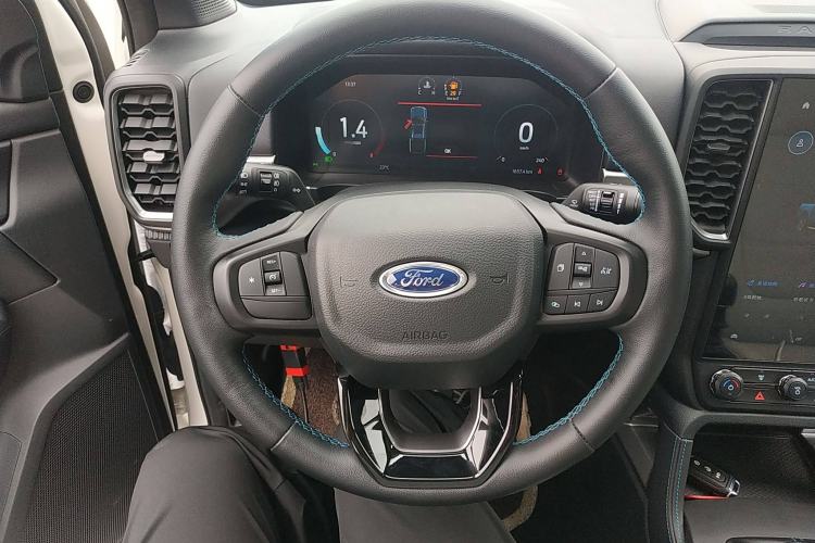 Used Ford Ranger 2023 Shanlin Two-Wheel Drive Manual Gasoline Model Steering Wheel