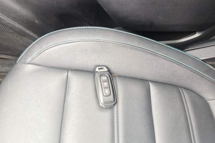 Used Ford Ranger 2023 Shanlin 4x4 Automatic Version Gasoline Vehicle Key