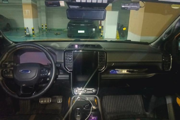 Used Ford Ranger 2023 Wild Terrain 4x4 Automatic Version Gasoline Center Console