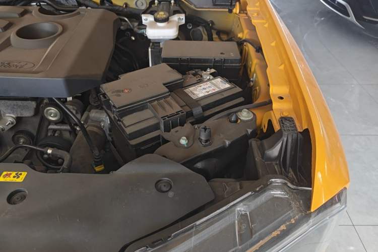 Used Ford Ranger 2023 Wild Terrain 4x4 Automatic Version Gasoline Engine Bay Left