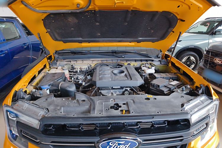 Used Ford Ranger 2023 Wild Terrain 4x4 Automatic Version Gasoline Engine Bay