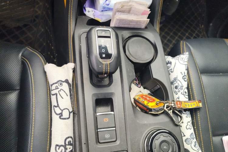 Used Ford Ranger 2023 Wild Terrain 4x4 Automatic Diesel Gear Lever