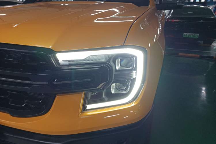 Used Ford Ranger 2023 Wild Terrain 4x4 Automatic Version Gasoline Left Front Headlight