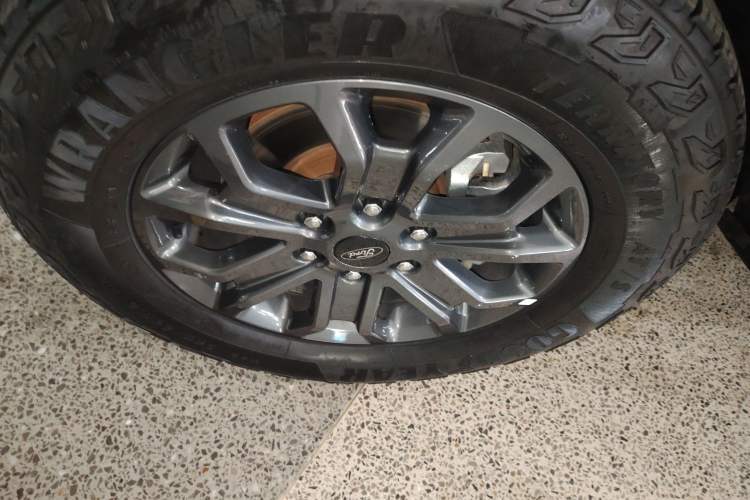 Used Ford Ranger 2023 1st Edition Diesel Left Front Wheel Hub