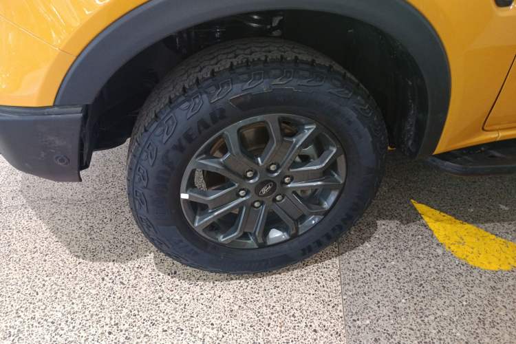Used Ford Ranger 2023 Wild Terrain 4x4 Automatic Version Gasoline Left Front Wheel Hub