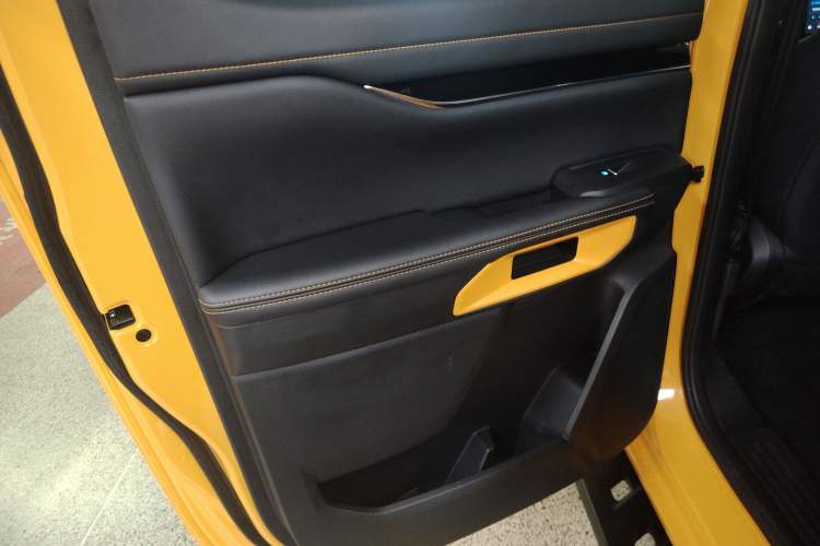 Used Ford Ranger 2023 1st Edition Diesel Left Rear Door Interior
