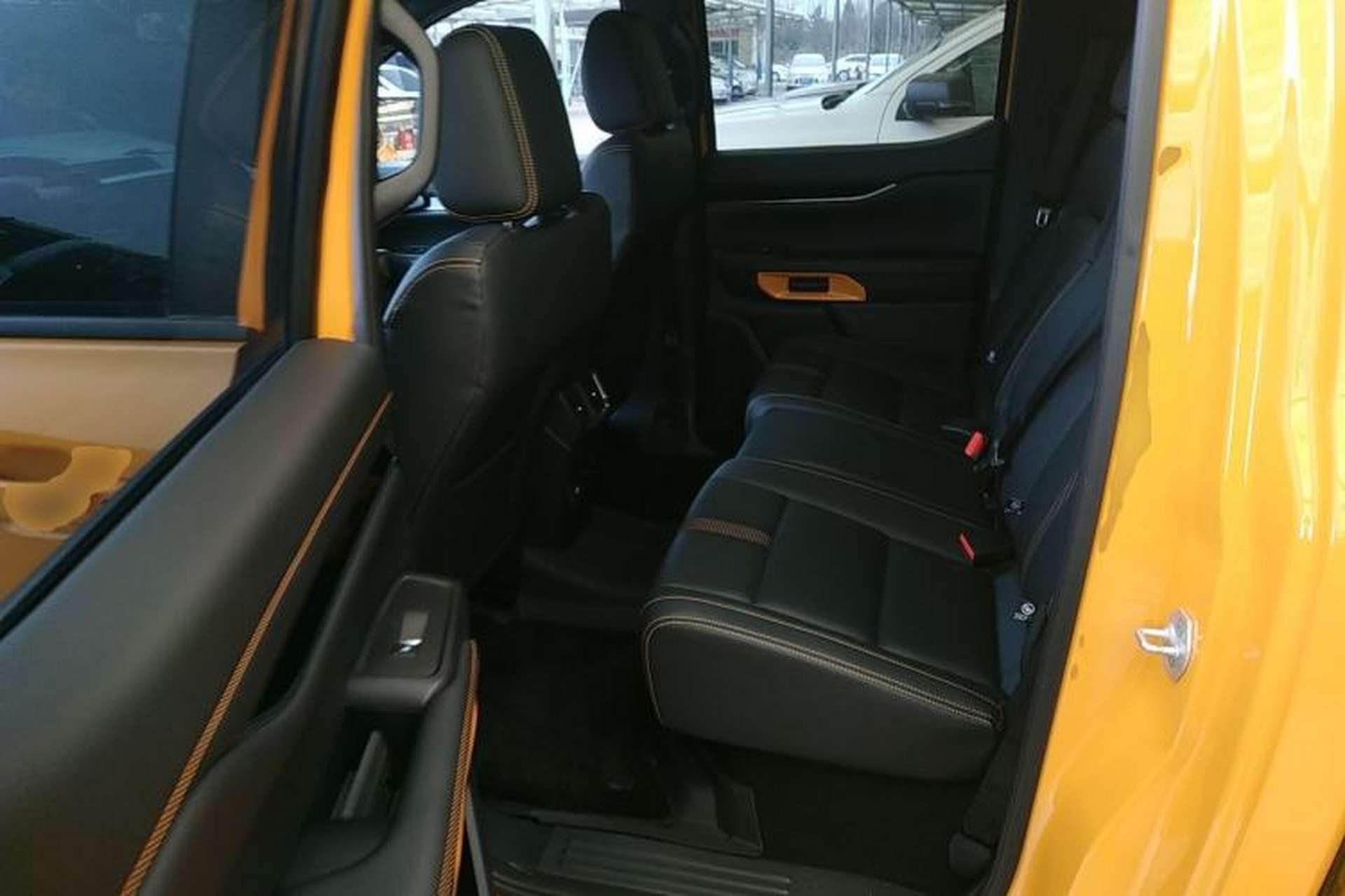 Used Ford Ranger 2023 Wild Terrain 4x4 Automatic Version Gasoline Left Rear Seat
