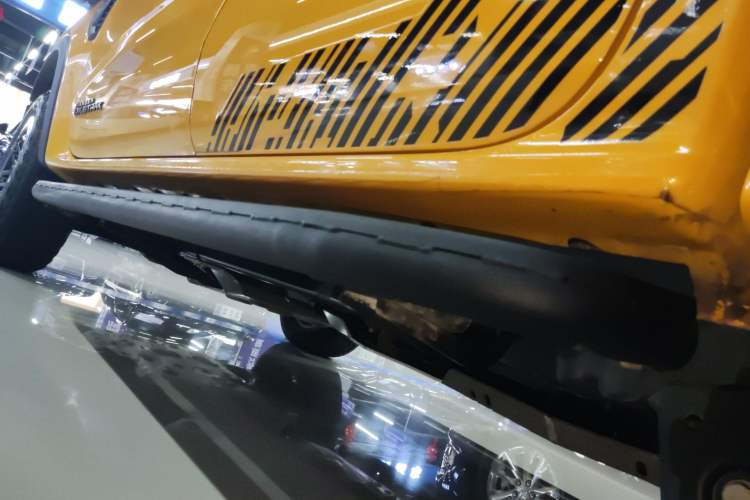 Used Ford Ranger 2023 1st Edition Diesel Left Side Sill