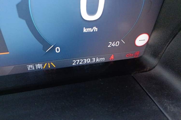 Used Ford Ranger 2023 1st Edition Gasoline Model Odometer Close Up