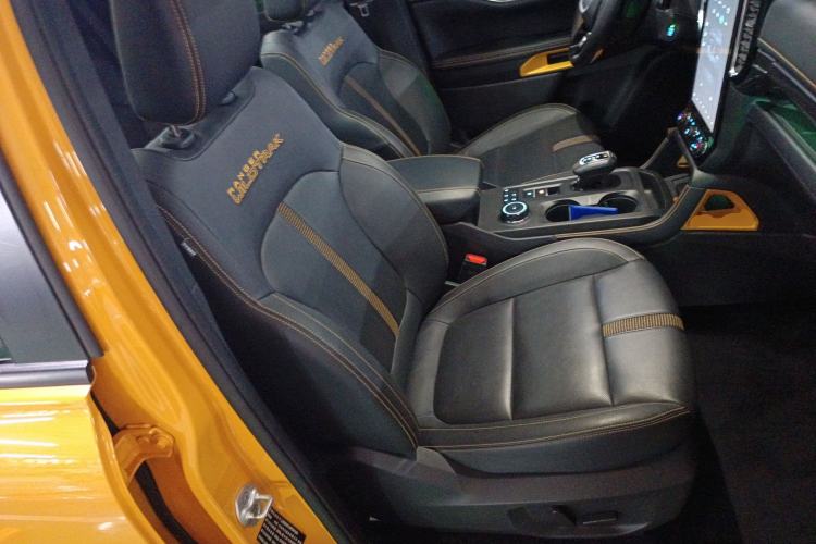 Used Ford Ranger 2023 Wild Terrain 4x4 Automatic Version Gasoline Right Front Seat