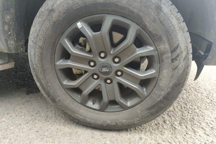 Used Ford Ranger 2023 Wild Terrain 4x4 Automatic Diesel Right Front Wheel Hub