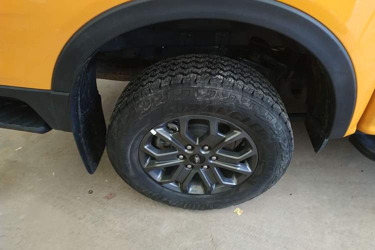 Used Ford Ranger 2023 Wild Terrain 4x4 Automatic Version Gasoline Right Rear Wheel Hub