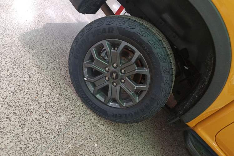 Used Ford Ranger 2023 Wild Terrain 4x4 Automatic Version Gasoline Right Rear Wheel Hub
