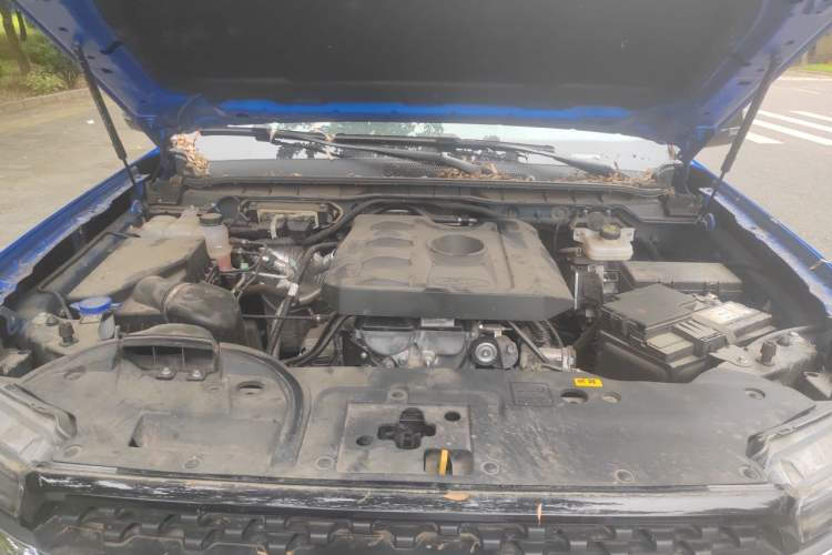 Used Ford Ranger  Engine Bay