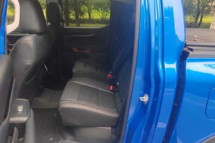 Used Ford Ranger  Left Rear Seat