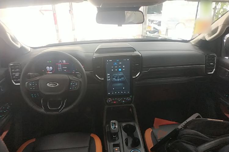 Used Ford Ranger 2025 Explore Four-Wheel Drive Automatic Version Diesel Center Console