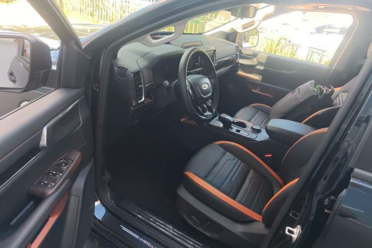Used Ford Ranger 2025 Explore Four-Wheel Drive Automatic Version Gasoline Driver Seat