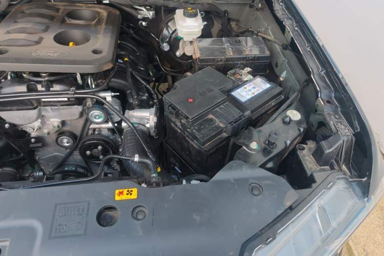 Used Ford Ranger 2025 Explore Four-Wheel Drive Automatic Version Gasoline Engine Bay Left