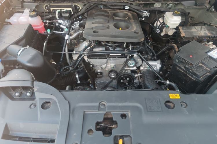 Used Ford Ranger 2025 Explore Four-Wheel Drive Automatic Version Gasoline Engine Bay