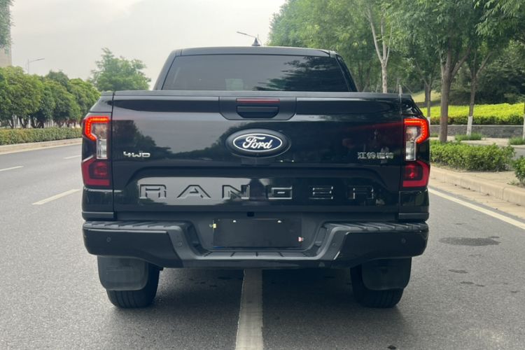 Used Ford Ranger 2025 Explore Four-Wheel Drive Automatic Version Diesel Exterior 2
