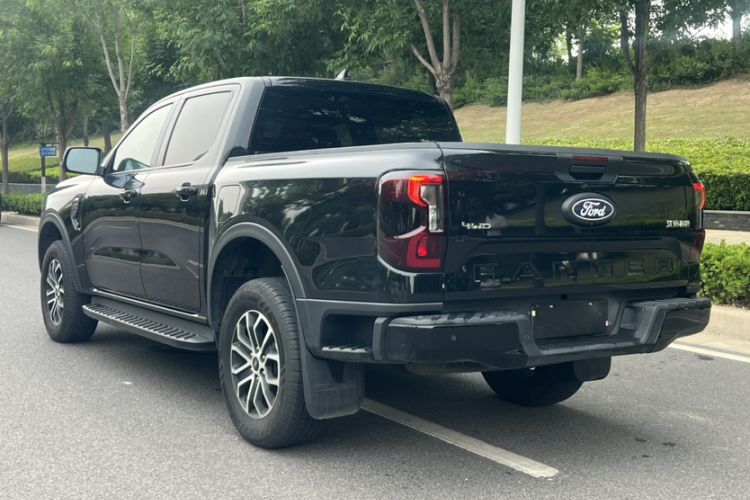 Used Ford Ranger 2025 Explore Four-Wheel Drive Automatic Version Diesel Exterior 5