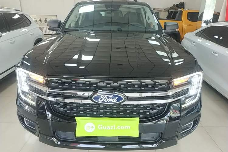 Used Ford Ranger 2025 Explore Four-Wheel Drive Automatic Version Diesel Front