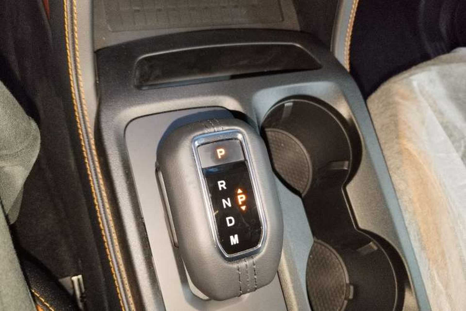 Used Ford Ranger 2025 Explore Four-Wheel Drive Automatic Version Diesel Gear Lever