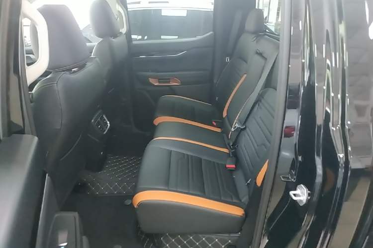 Used Ford Ranger 2025 Explore Four-Wheel Drive Automatic Version Diesel Left Rear Seat