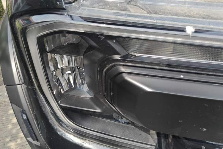 Used Ford Ranger 2025 Explore Four-Wheel Drive Automatic Version Gasoline Right Front Headlight