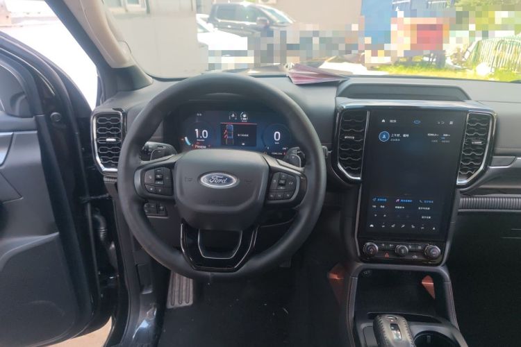 Used Ford Ranger 2025 Explore Four-Wheel Drive Automatic Version Gasoline Steering Wheel
