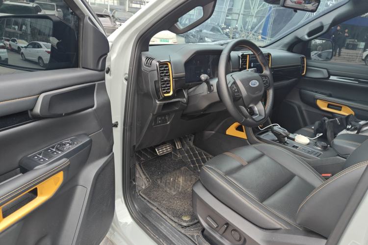 Used Ford Ranger 2025 Sand Fox Special Edition Gasoline Driver Seat