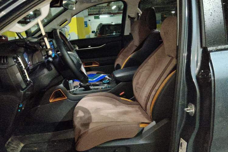 Used Ford Ranger 2025 Explore Four-Wheel Drive Automatic Off-Road Version – Gasoline Left Front Seat
