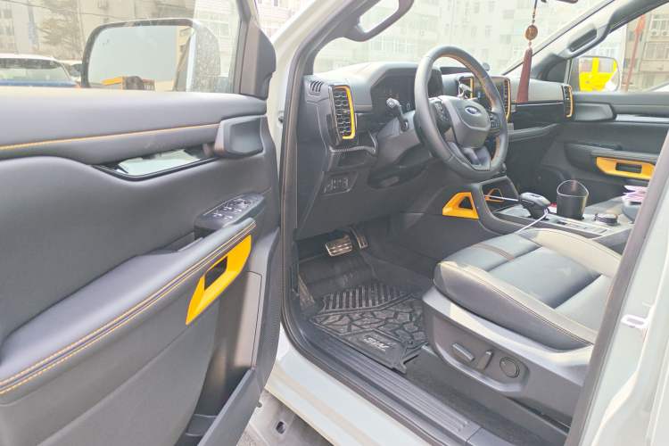 Used Ford Ranger 2025 Sand Fox Special Edition Gasoline Driver Seat